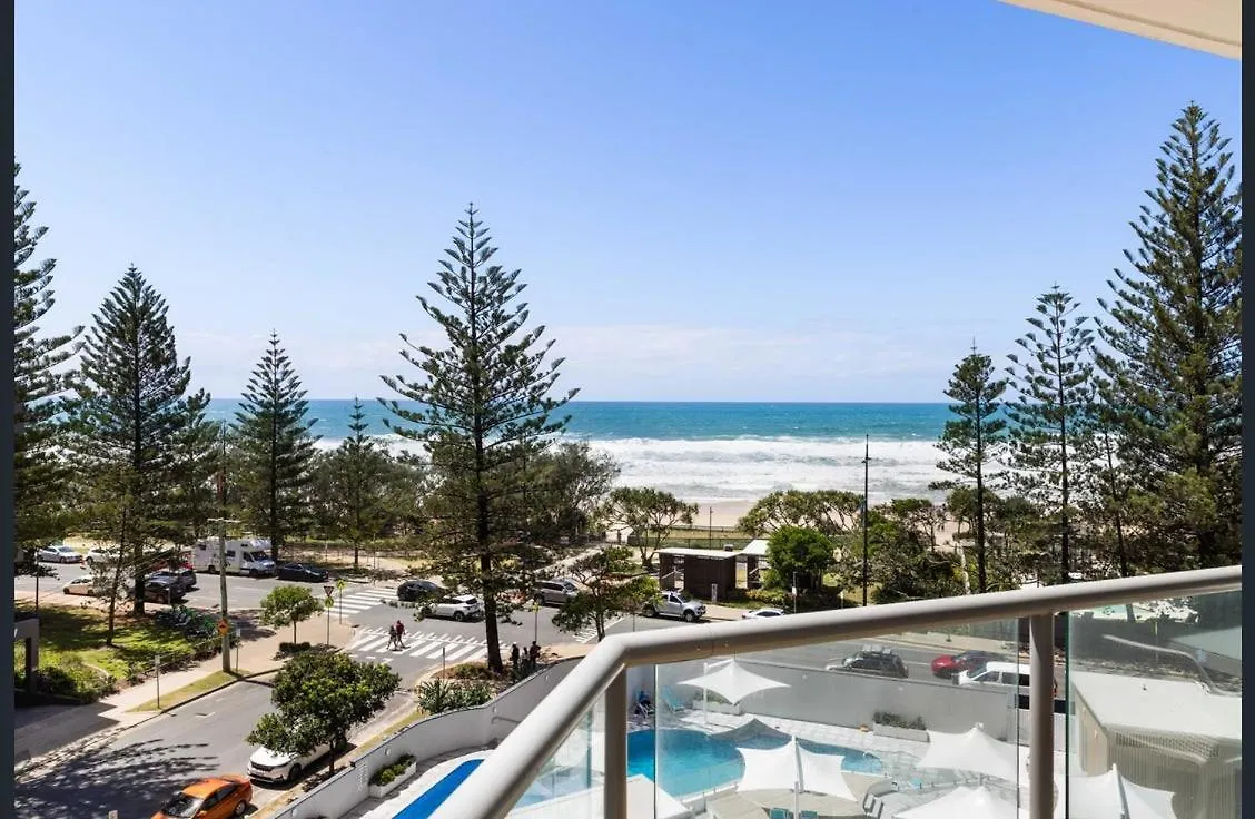 Seaside Retreat With Ocean Views Apartment Gold Coast