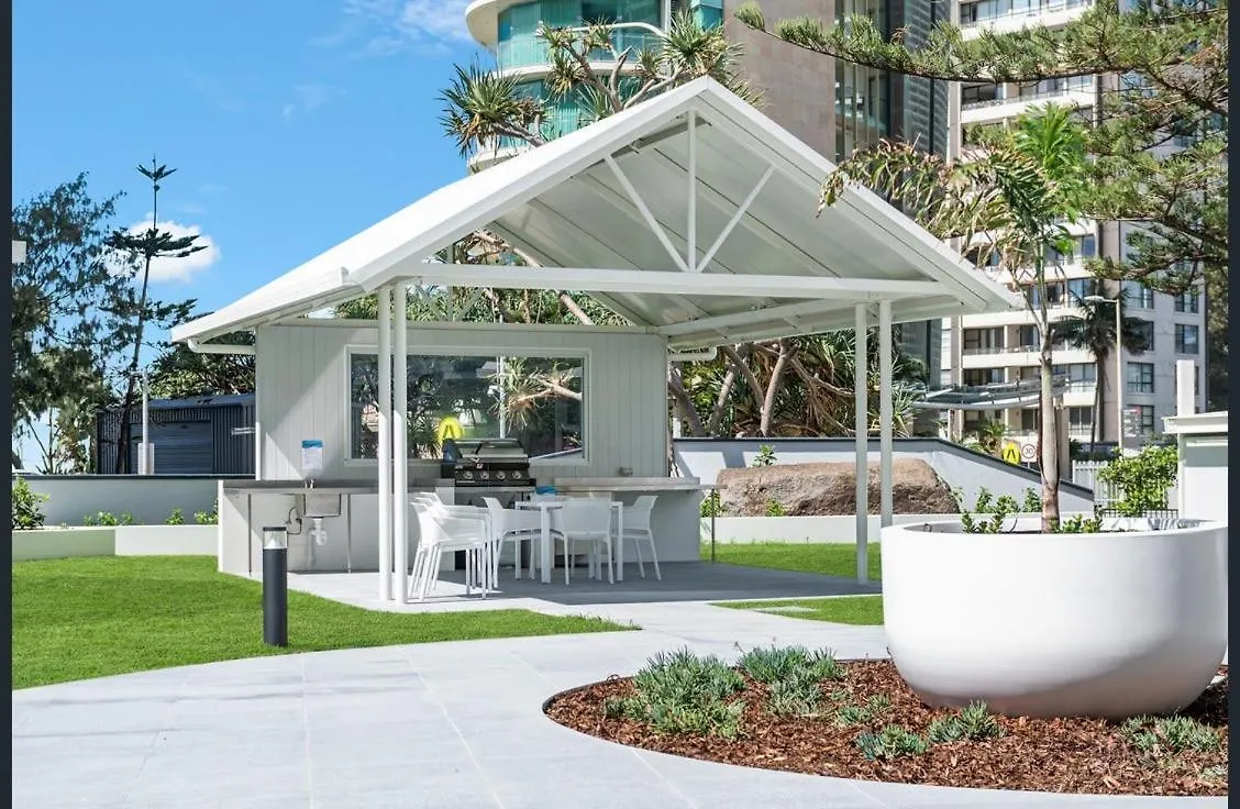 Seaside Retreat With Ocean Views Apartment Gold Coast Australia