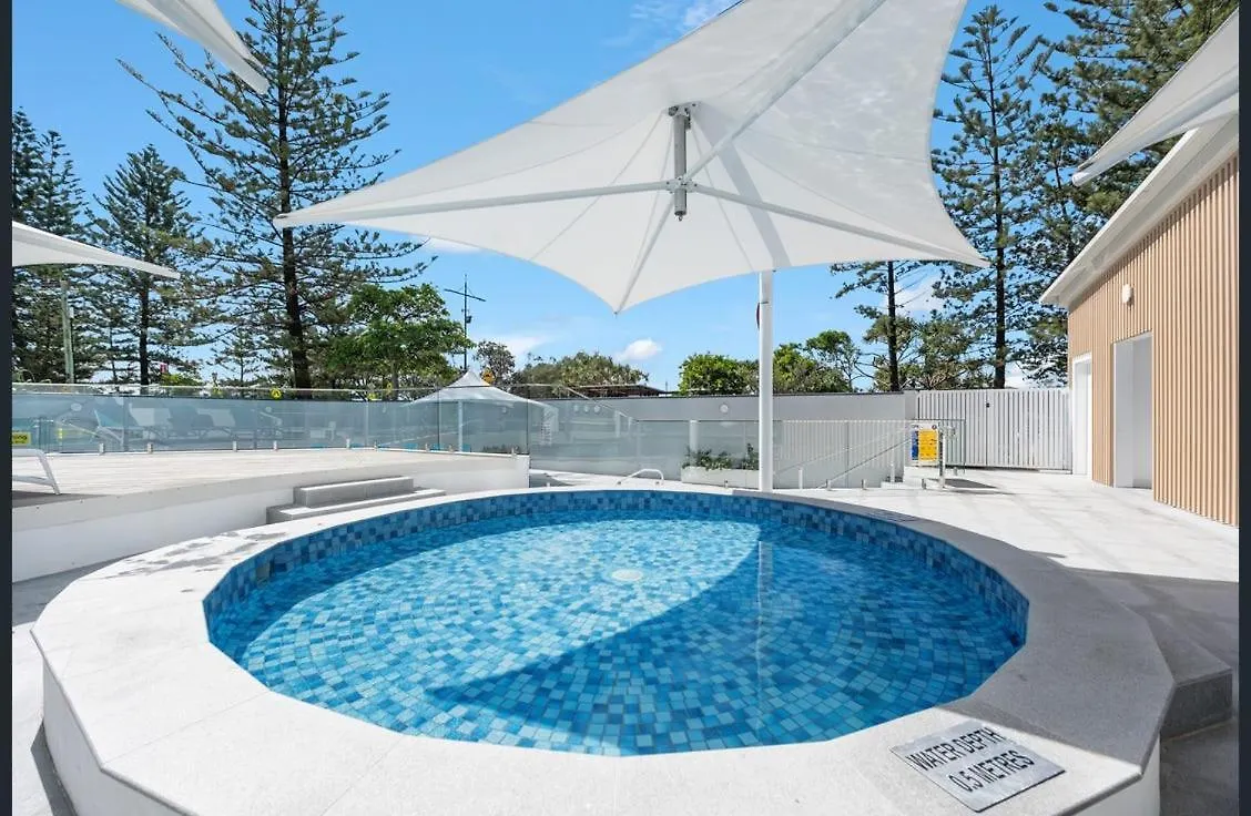 Seaside Retreat With Ocean Views Apartment Gold Coast